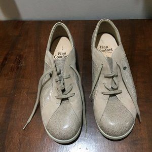 FINN COMFORT LEATHER SHOES